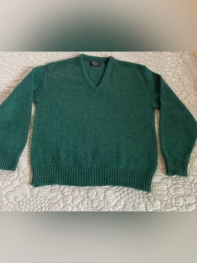 Vintage Jantzen Mens Size L Heathered Green V-Neck Sweater Pullover Made in USA